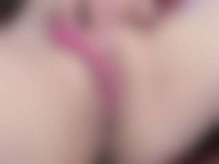 Live cam show with Agathaa-ks - Amateur on Dare Cams