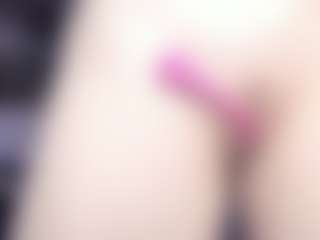 Live cam show with Agathaa-ks - Small Ass on Camsoda