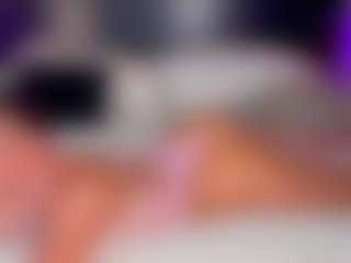 Live cam show with Bailey Valz - Green Eyes on googirlz