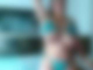 Natural Big Boobs's Live Sex Cam Show