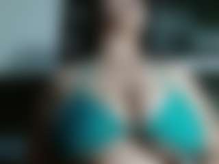Live cam show with Natural Big Boobs - Twerk on madthumbs