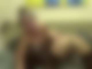 SarahDreamy's Live Sex Cam Show
