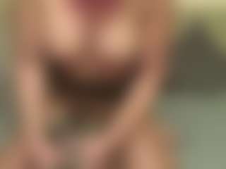 SarahDreamy's Live Sex Cam Show
