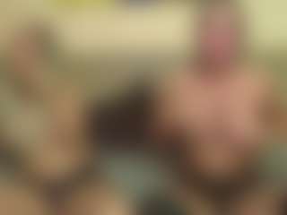 SarahDreamy's Live Sex Cam Show