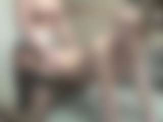 SarahDreamy's Live Sex Cam Show