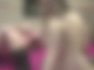 SarahDreamy's Live Sex Cam Show