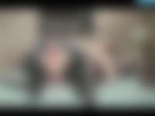 Live cam show with SarahDreamy - Average on intimatelivegirls.com