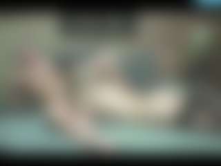 Live cam show with SarahDreamy - Average on Chatstar