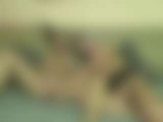 Live cam show with SarahDreamy - Flashing on TastyBlacksLive