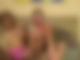 Live cam show with SarahDreamy - Lush on Soda Cam