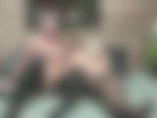 SarahDreamy's Live Sex Cam Show