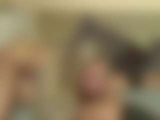 Live cam show with SarahDreamy - Anal on Milfs Live