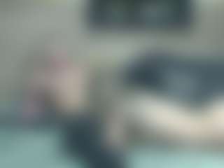 SarahDreamy's Live Sex Cam Show