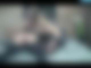 Live cam show with SarahDreamy - Lush on CamwithHer