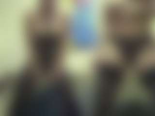 Live cam show with SarahDreamy - Lesbian on Camming Site
