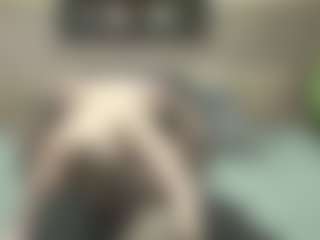 Live cam show with SarahDreamy - Lush on livesuperchat.net
