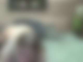 Live cam show with SarahDreamy - Squirt on Milfs Live