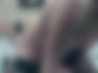 Live-Cam-Show mit SarahDreamy - Lovense auf Camsoda