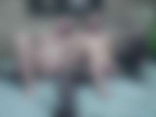 Live cam show with SarahDreamy - Blonde Hair on CamClone