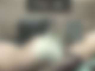 Live cam show with SarahDreamy - Blowjob on xDating