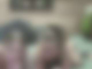 Live cam show with SarahDreamy - Shaved Pussy on instabang