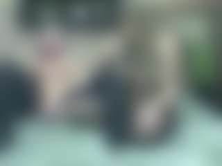 Live cam show with SarahDreamy - Lesbian on Milfs Live