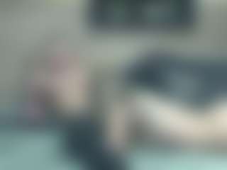SarahDreamy's Live Sex Cam Show