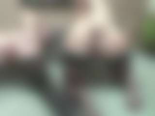SarahDreamy's Live Sex Cam Show