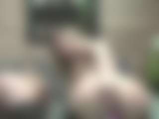 SarahDreamy's Live Sex Cam Show