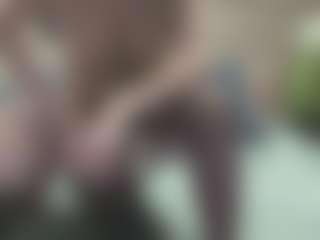Live-Cam-Show mit SarahDreamy - Blowjob auf Camsoda