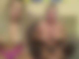 Live cam show with SarahDreamy - College MILF on slutload
