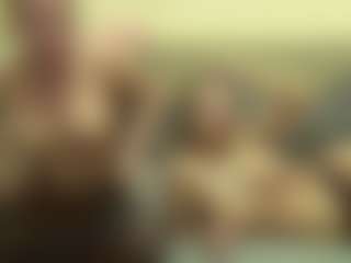 Live cam show with SarahDreamy - Squirt on live.xbliss.ai