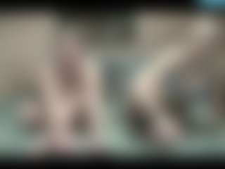 Live cam show with SarahDreamy - Strip on xxxlivecams.org