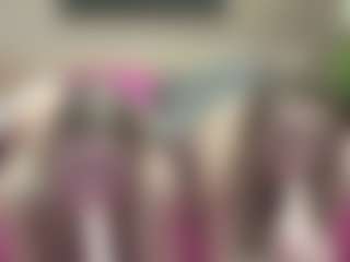 Live cam show with SarahDreamy - Squirt on Camsoda