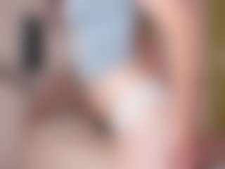 Live cam show with Violet - Shaved Pussy on infinitiblacc.com