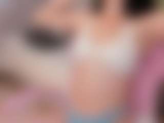 Live cam show with Violet - Brown Hair Petite on studioflirtlive.com