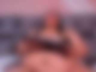 Andrea-Belucci's Live Sex Cam Show