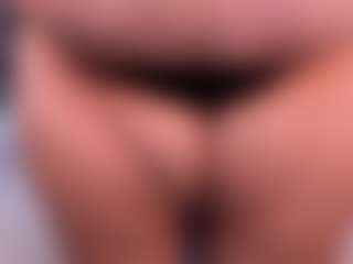 Andrea-Belucci's Live Sex Cam Show