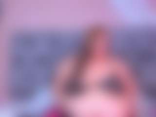 Andrea-Belucci's Live Sex Cam Show