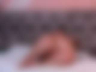 Andrea-Belucci's Live Sex Cam Show