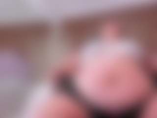 Andrea-Belucci's Live Sex Cam Show