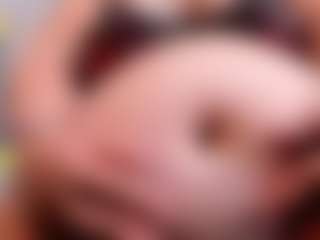 Andrea-Belucci's Live Sex Cam Show