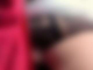 Andrea-Belucci's Live Sex Cam Show
