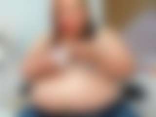 Andrea-Belucci's Live Sex Cam Show