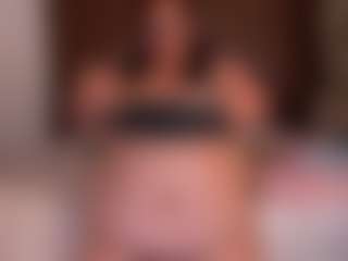 Andrea-Belucci's Live Sex Cam Show