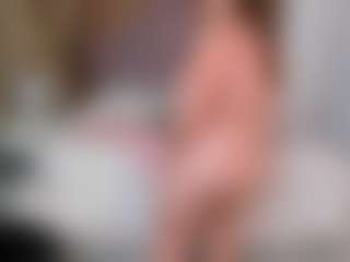 Andrea-Belucci's Live Sex Cam Show