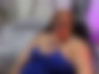 Live cam show with Andrea-Belucci - Red Hair on Uber Horny