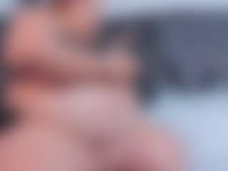Andrea-Belucci's Live Sex Cam Show