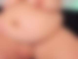 Andrea-Belucci's Live Sex Cam Show