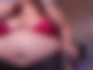 Andrea-Belucci's Live Sex Cam Show